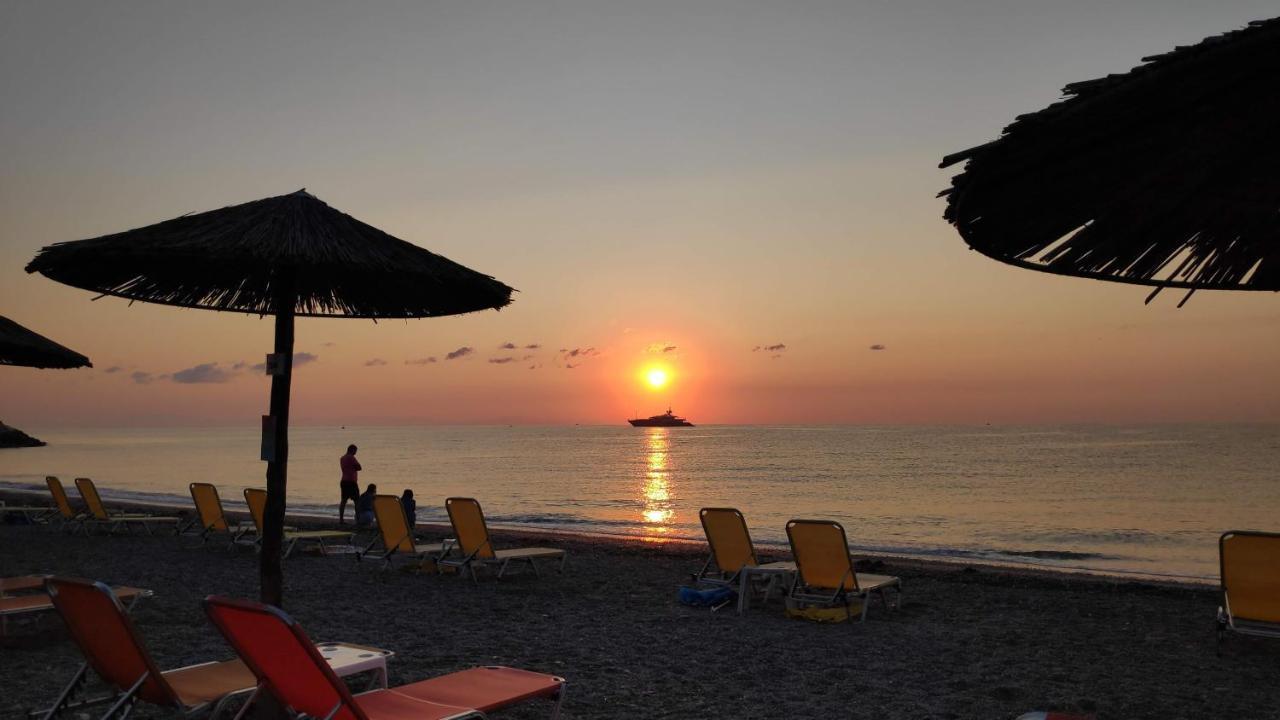Camping Mitikas And Bungalows Плака-Литохоро Экстерьер фото