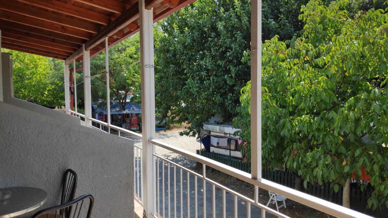 Camping Mitikas And Bungalows Плака-Литохоро Экстерьер фото